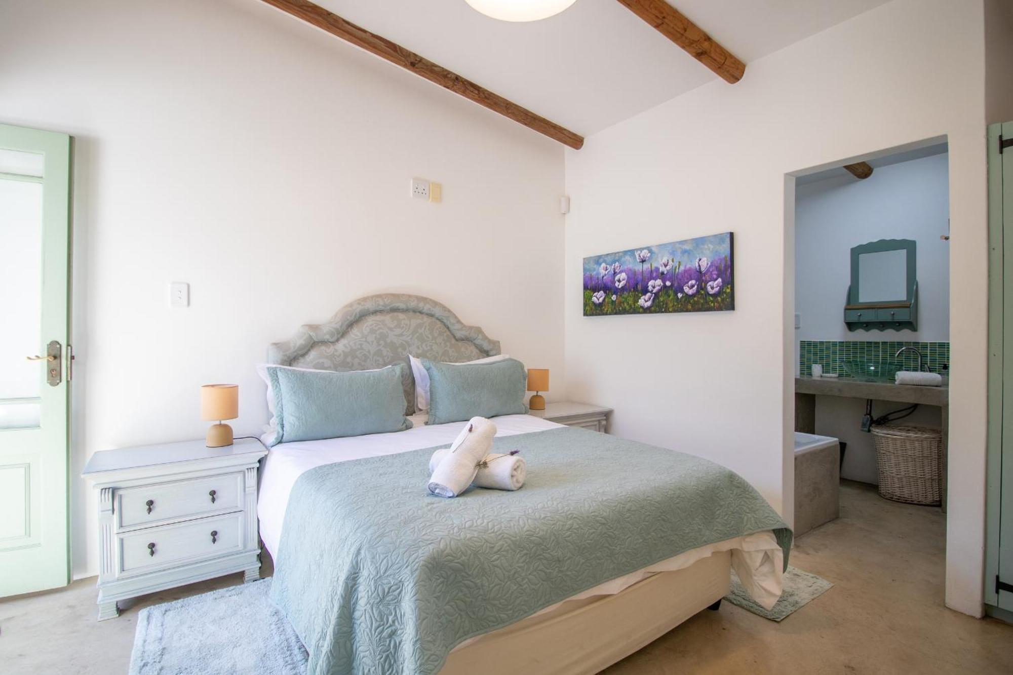 Over The Moon Paternoster Exterior photo