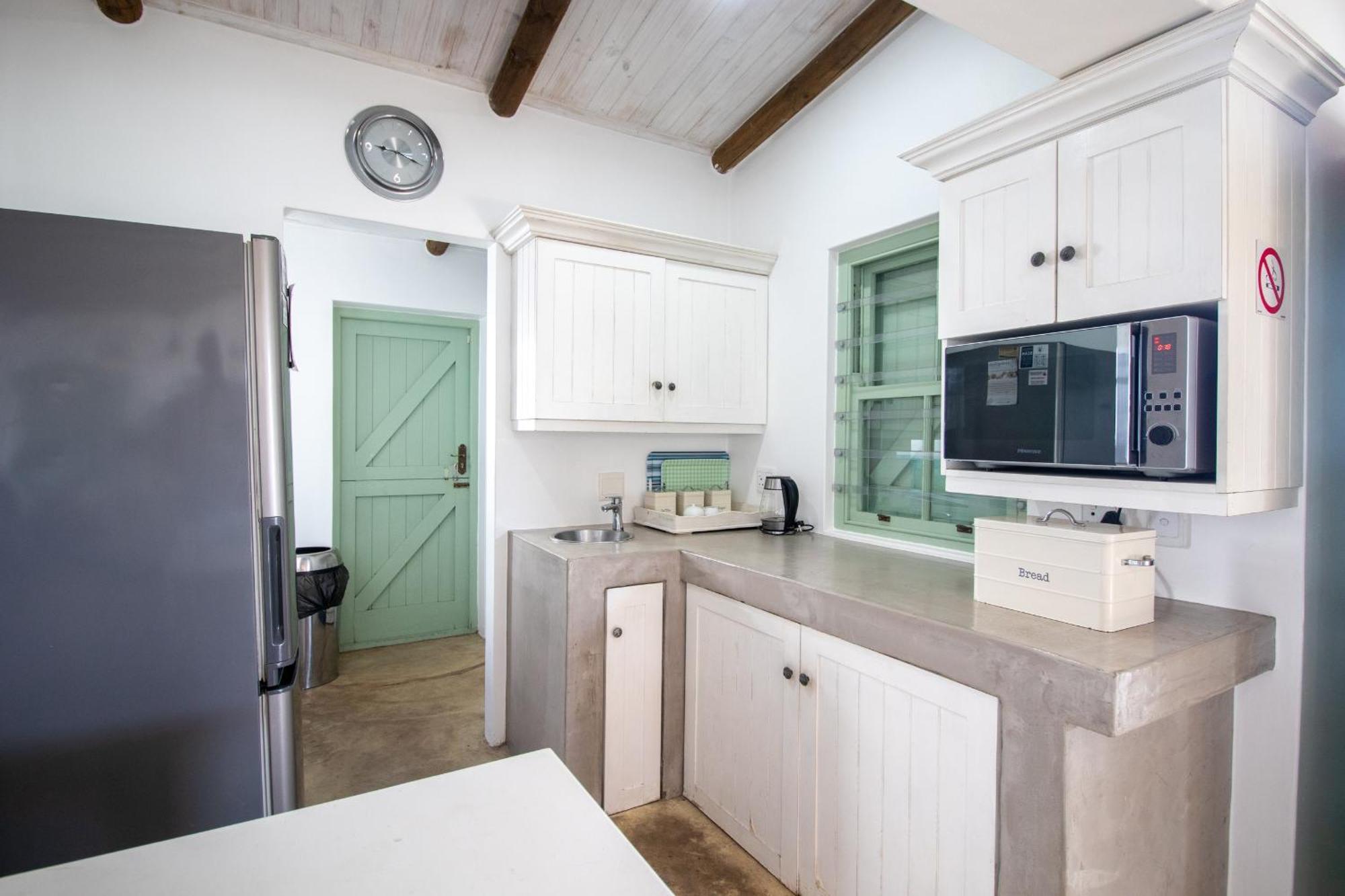 Over The Moon Paternoster Exterior photo
